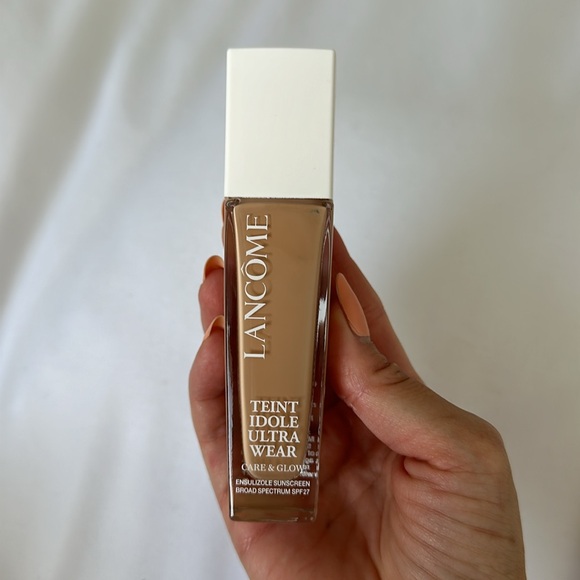 Lancôme Teint Idole Ultra Wear Care & Glow Foundation​- 310N - Picture 7 of 11